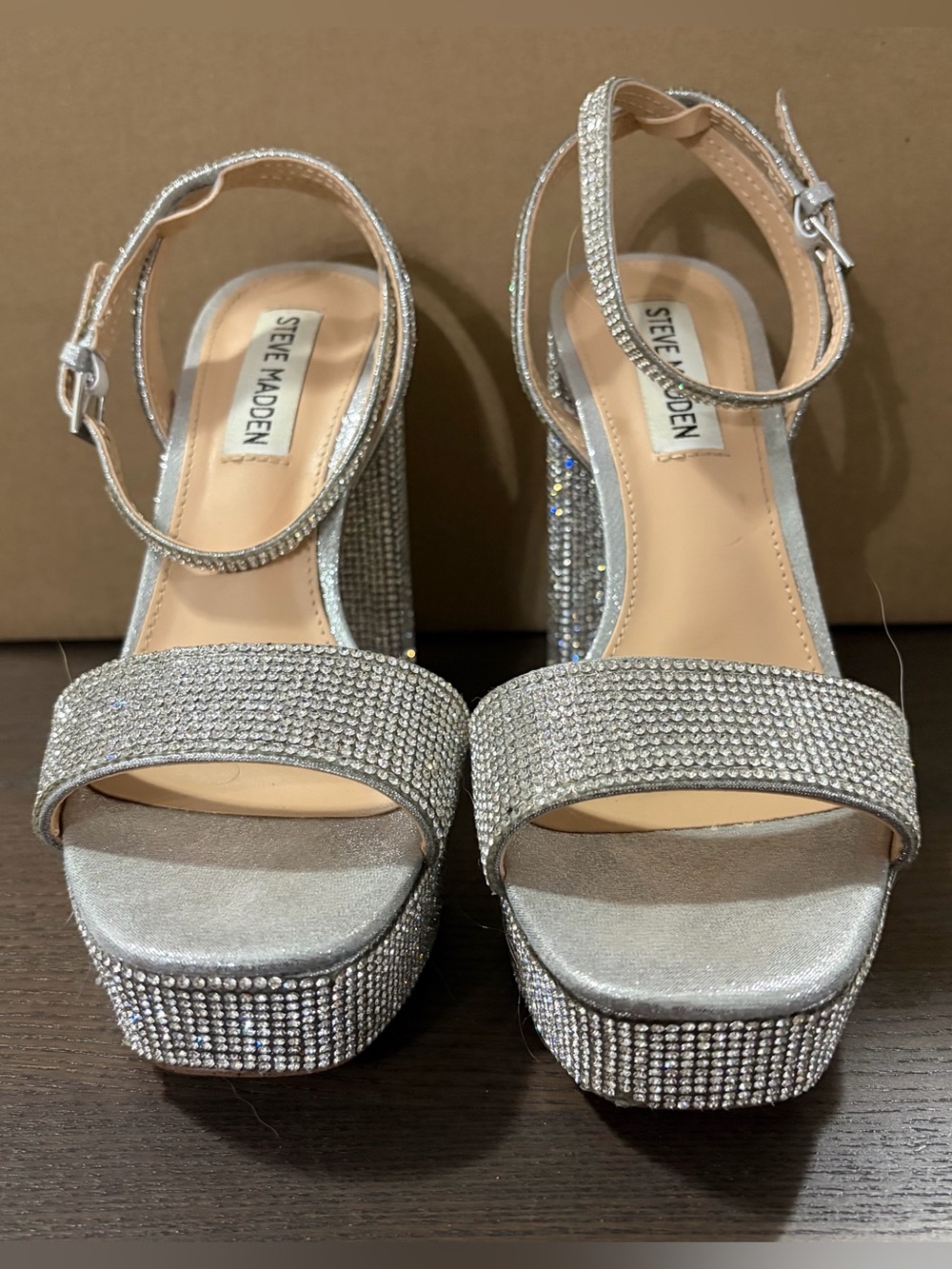 Steve Madden Silver Rhinestone Platform Heels Size 6M - Picture 2 of 9
